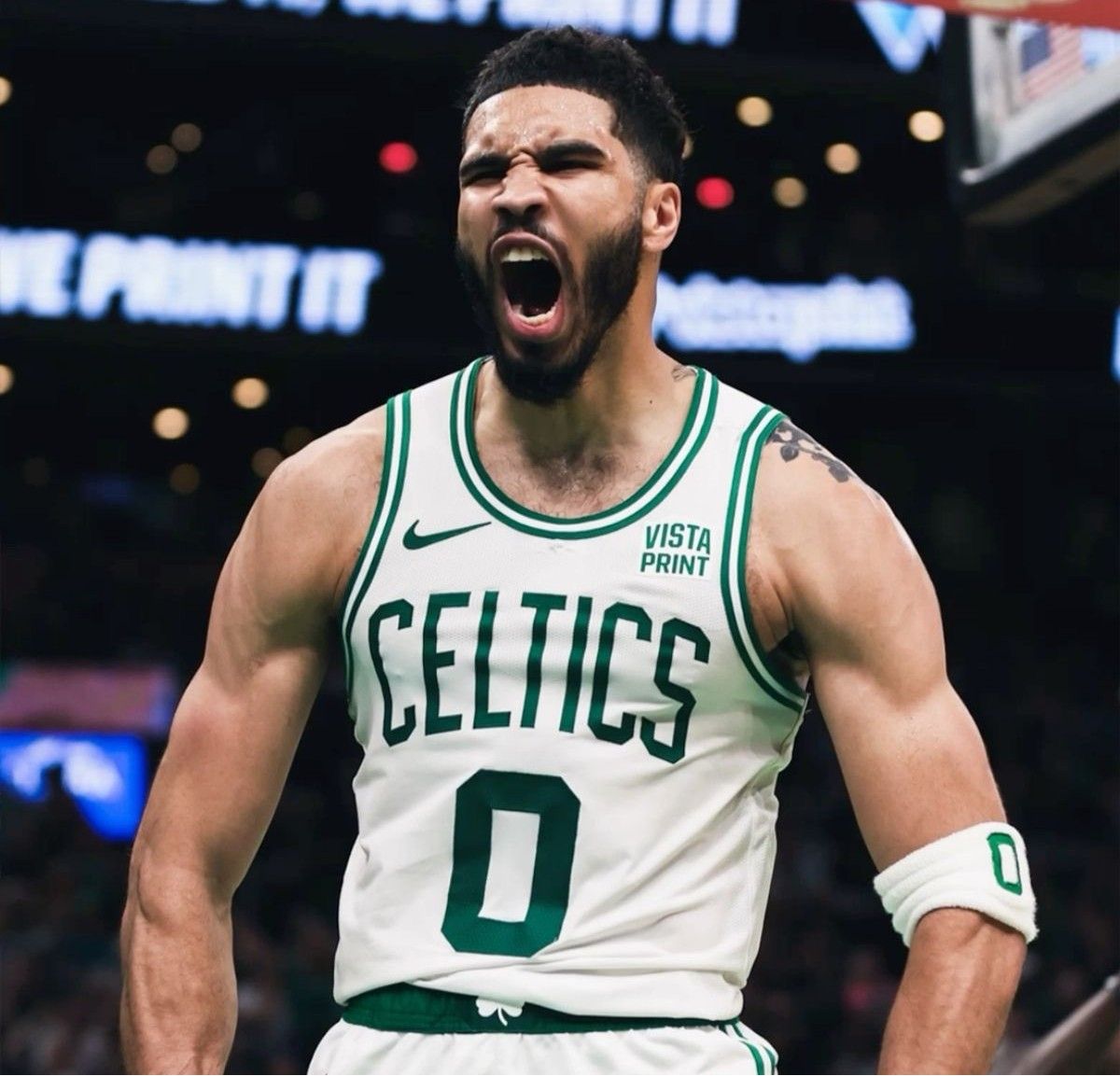 世俱杯投注APP-队记：霍福德回归绿军几率不大，等塔图姆伤愈后再寻找优质中锋