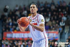 世俱杯买球官网-太铁！贝兹利9投1中&amp;三分4中0 得到7分3板1断1帽