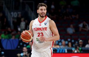 世俱杯买球官网-斯通：申京打出了统治力&amp;身形保持不错&amp;很享受比赛 我们欣喜若狂